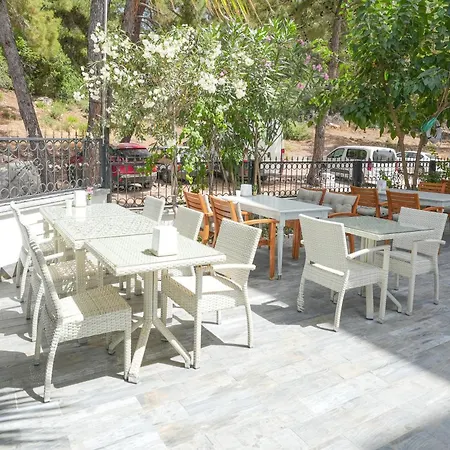 Ada Boutique Hotel